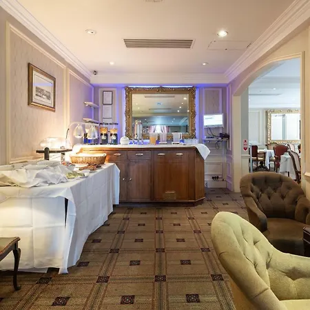 Park Lane Mews Hotel-3